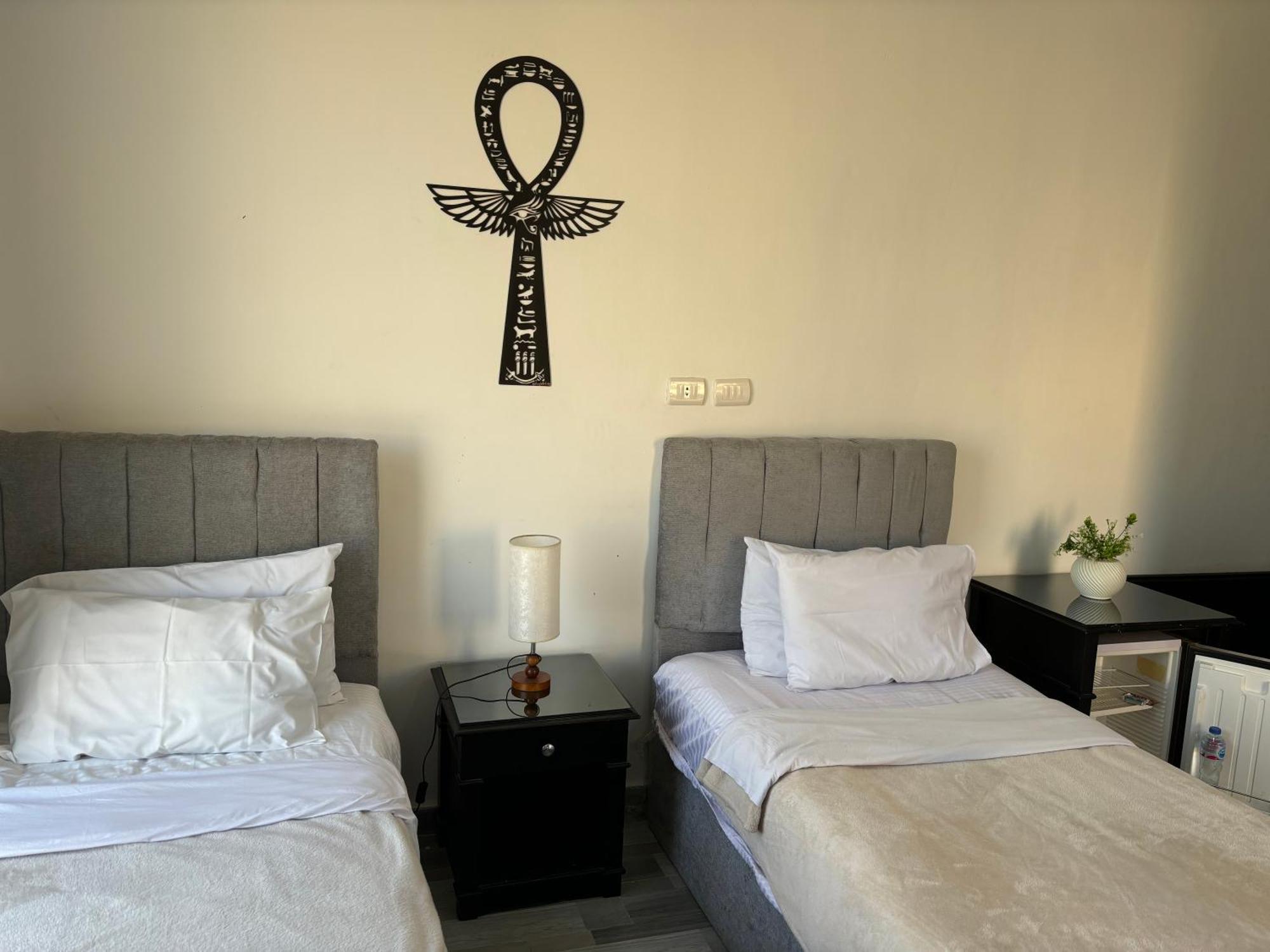 K Boutique Hotel Medspa-Pyramids & Grand Egyptian Museum Ghatati Экстерьер фото