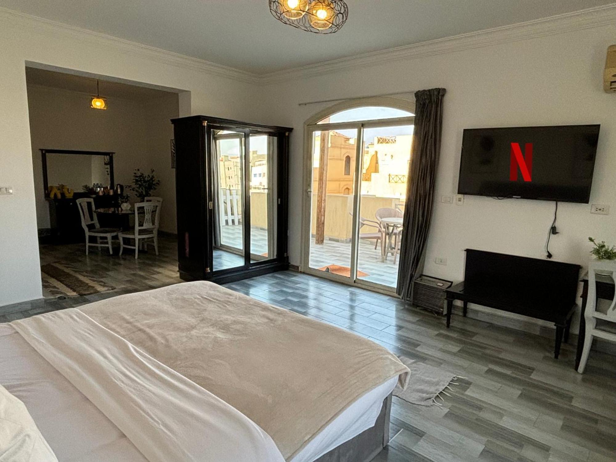 K Boutique Hotel Medspa-Pyramids & Grand Egyptian Museum Ghatati Экстерьер фото